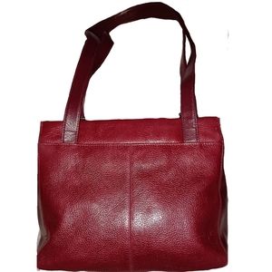 Handbag by Colleta
